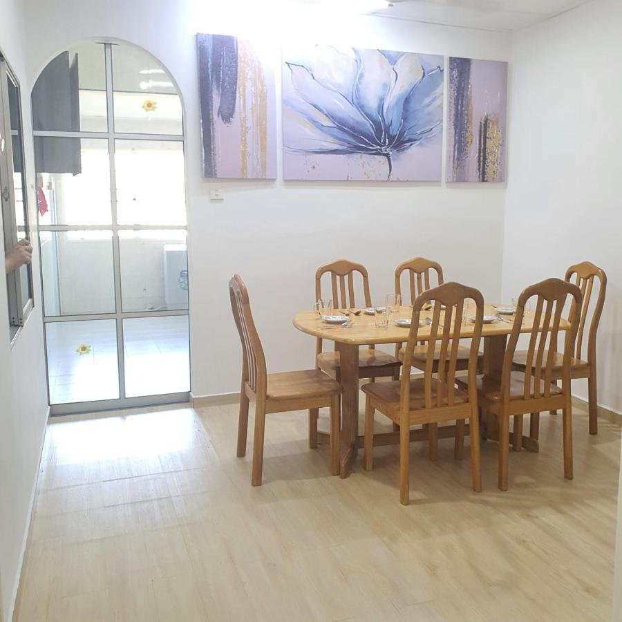Вилла Kuantanbukitsetongkolarea3R2B.Htaa/Town-5Min Only Экстерьер фото