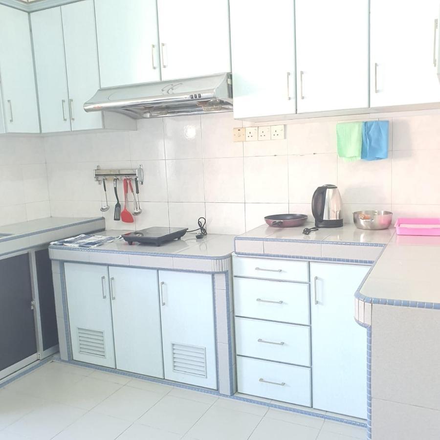 Вилла Kuantanbukitsetongkolarea3R2B.Htaa/Town-5Min Only Экстерьер фото